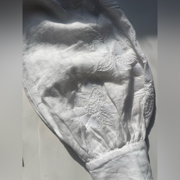 Club Monaco Linen Embroidered Blouson Sleeve Top XS White Minimalist Romantic - Picture 10 of 10